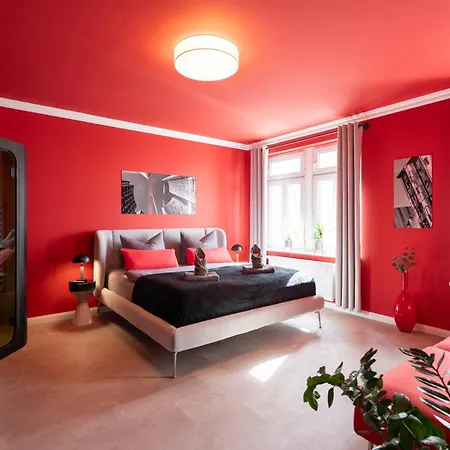 Milano Red Residenz - Sauna, Nespresso, Netflix & Chill, Messe *