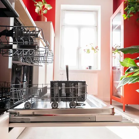 Milano Red Residenz - Sauna, Nespresso, Netflix & Chill, Messe