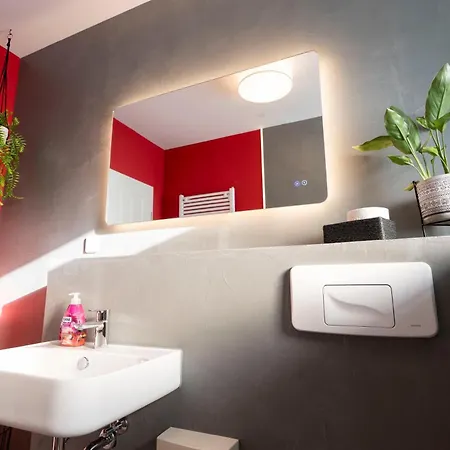 Appartement Milano Red Residenz - Sauna, Nespresso, Netflix & Chill, Messe
