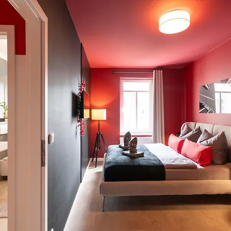 Milano Red Residenz - Sauna, Nespresso, Netflix & Chill, Messe * Chemnitz